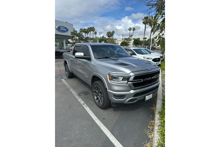 $28970 : Ram 1500 2019 4x2 Laramie 4d image 4