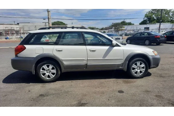 $2495 : 2005 Outback 2.5i Limited image 6