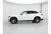 $39998 : Mercedes-Benz GLC 2024 AWD G thumbnail