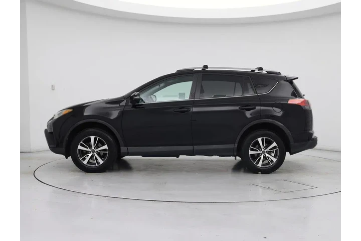 $25998 : Toyota RAV4 2018 AWD XLE 4dr image 3
