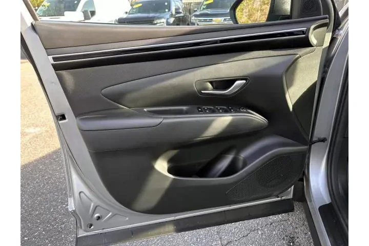 $24888 : Hyundai TUCSON 2023 AWD SEL image 8