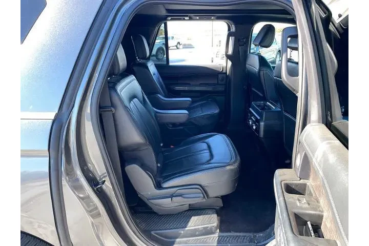 $31500 : Ford Expedition MAX 2021 4x4 image 7