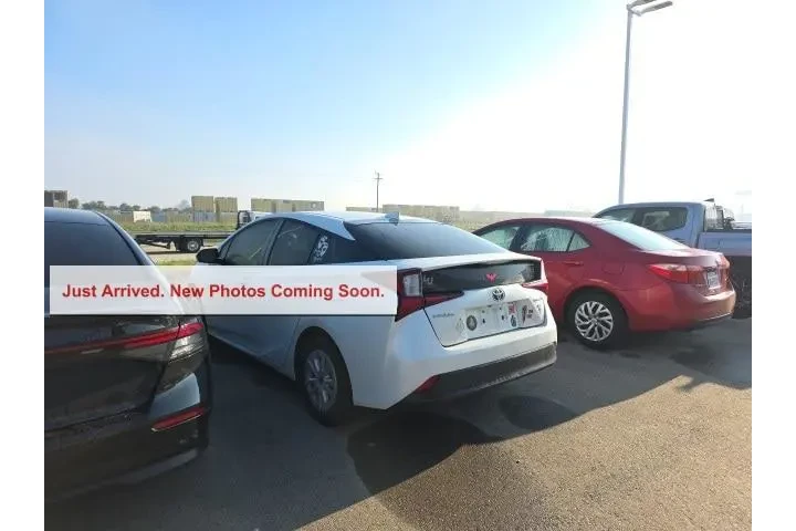 $21800 : Toyota Prius 2022 Nightshade image 4