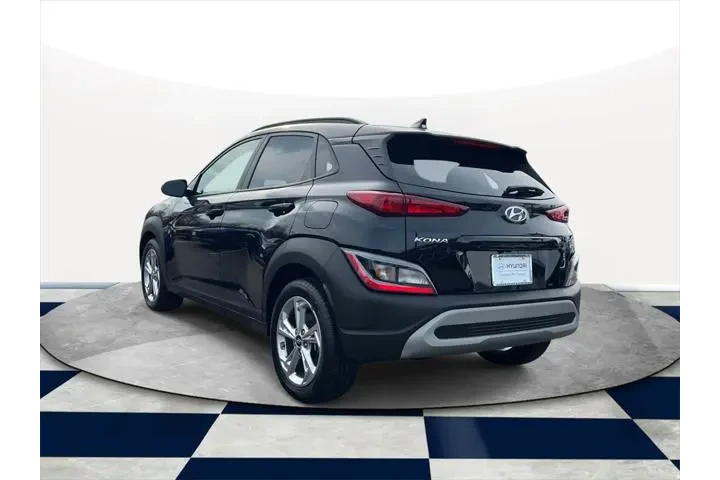 $20995 : Hyundai KONA 2023 AWD SEL 4d image 5