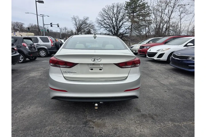 $5900 : 2017 Elantra Value Edition 6A image 6