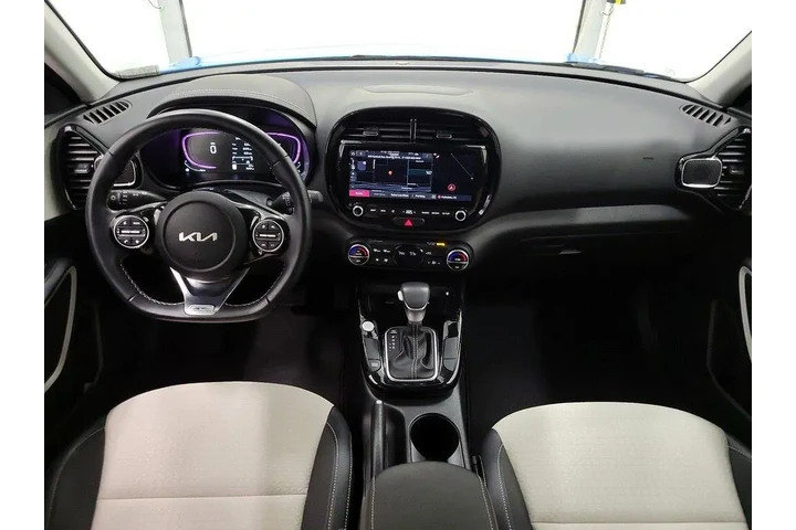 $21998 : Kia Soul 2023 GT-Line 4dr Cr image 9