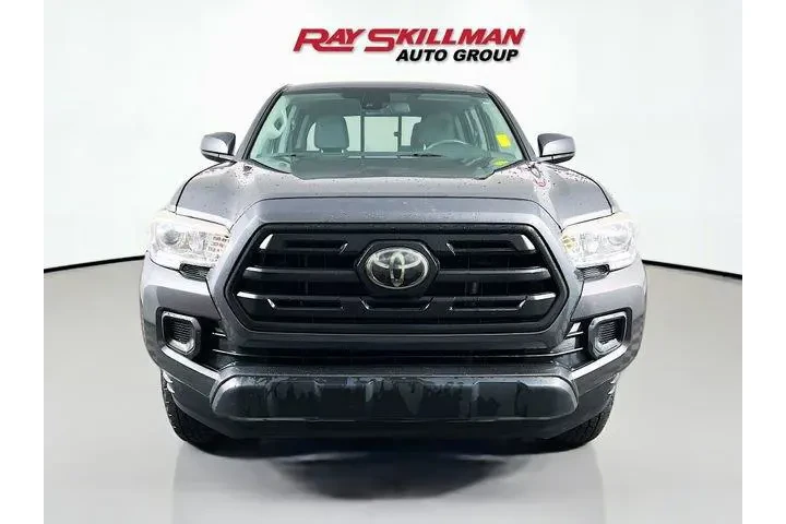 $22880 : Toyota Tacoma 2018 4x2 SR 4d image 2