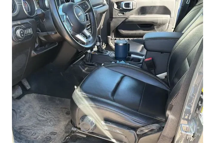 $33998 : Jeep Gladiator 2022 4x4 Over image 5