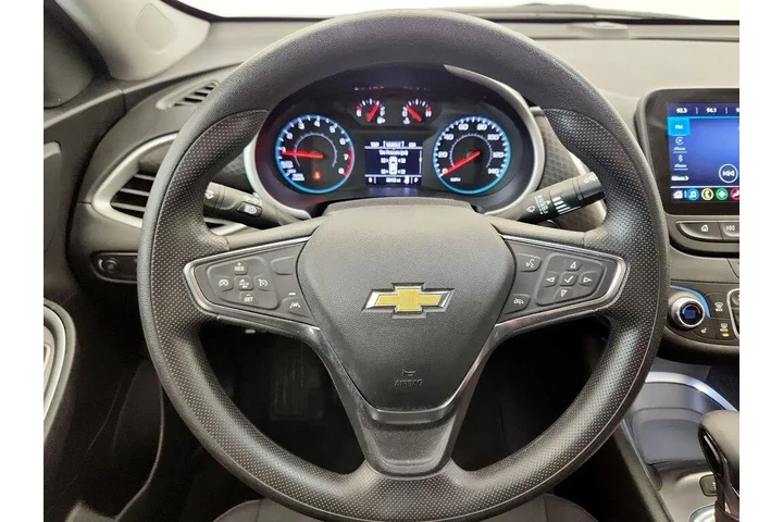 $21998 : Chevrolet Malibu 2024 LT 4dr image 10