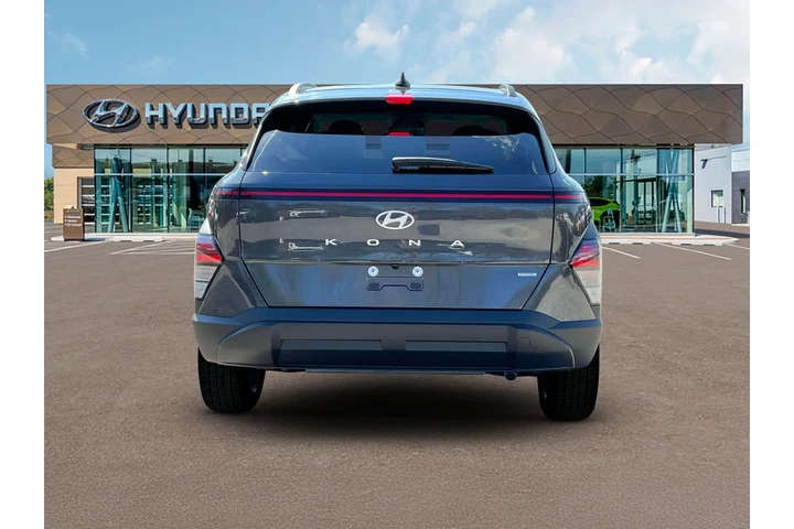 $22989 : Hyundai KONA 2024 AWD SEL 4d image 6