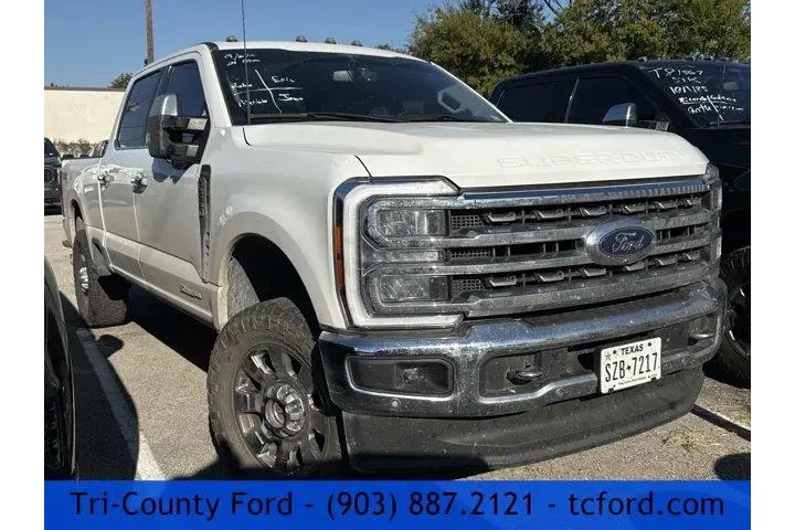 Ford F-250 Super Duty 2023 4 image 1