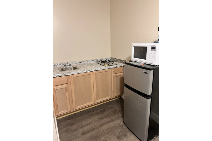 $1200 : Se renta cuarto image 4