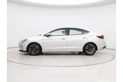 $12599 : Hyundai ELANTRA 2019 SEL 4dr thumbnail