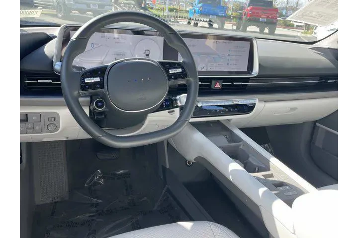 $31384 : Hyundai IONIQ 6 2025 SEL 4dr image 6