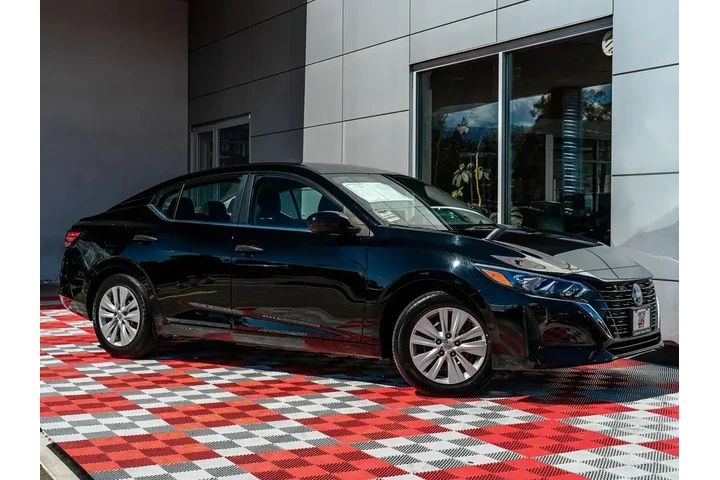 $16488 : Nissan Sentra 2024 S 4dr Sed image 3