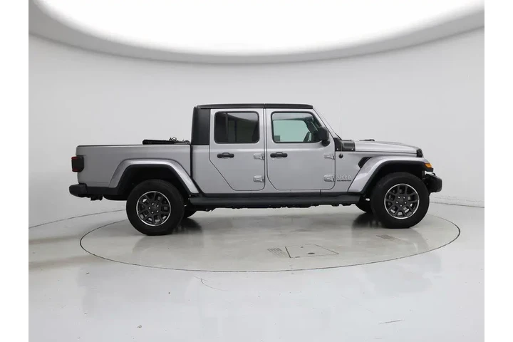 $31998 : Jeep Gladiator 2020 4x4 Over image 7