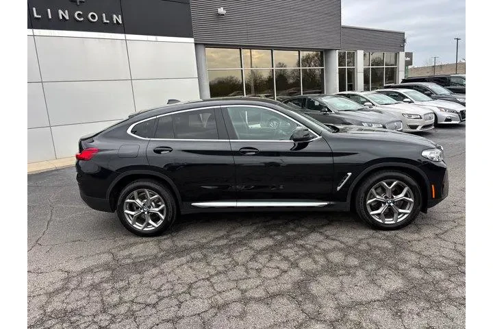 $38985 : BMW X4 2023 AWD xDrive30i 4d image 8