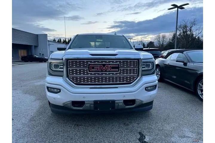 $25593 : GMC Sierra 1500 2017 4x4 Den image 4