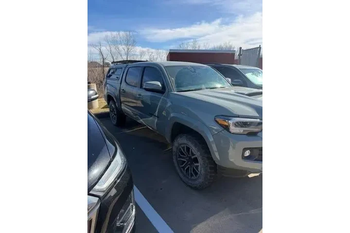 $29995 : Toyota Tacoma 2022 4x4 TRD P image 2