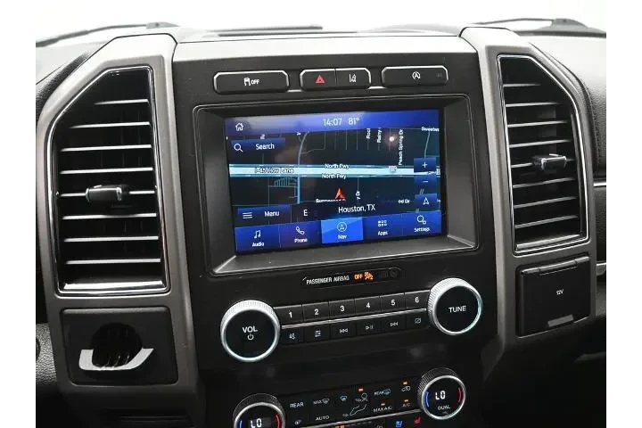 $35773 : Ford Expedition 2021 4x2 XLT image 4