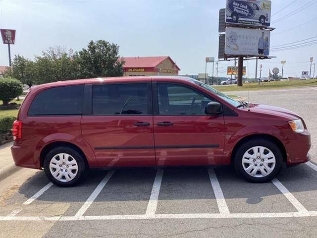 2014 Grand Caravan image 4