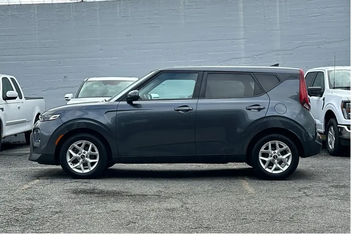 $10995 : Kia Soul 2021 S 4dr Crossove image 7