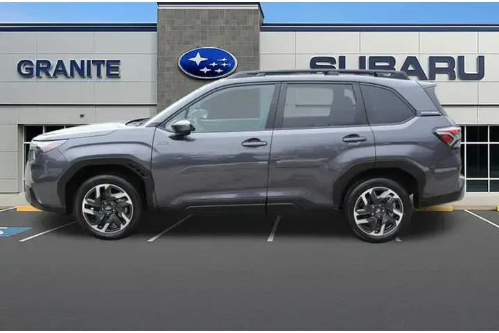 $35490 : Subaru Forester 2025 AWD Pre image 7