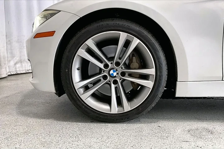 $10991 : BMW 3 Series 2015 335i 4dr S image 6