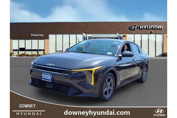 $21611 : Kia K4 2025 LXS 4dr Sedan image 1