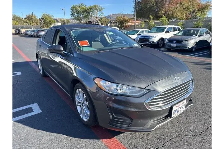 $13900 : Ford Fusion 2020 SE 4dr Seda image 4
