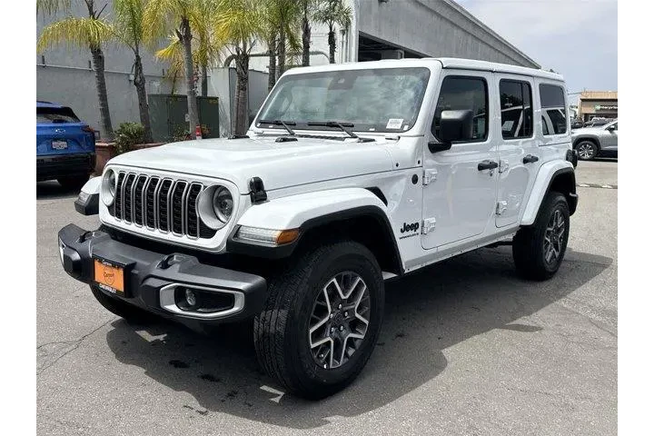 $36562 : Jeep Wrangler 2025 4x4 Sahar image 6