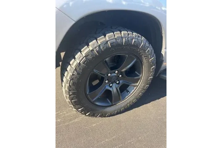 $28129 : Ram 1500 2020 4x4 Big Horn 4 image 9