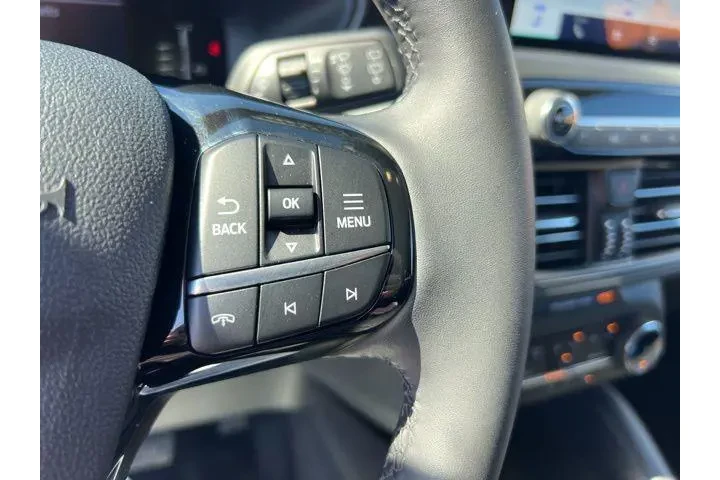 $23795 : Ford Escape 2024 AWD Active image 7