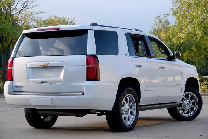 $12490 : 2016 Tahoe LTZ image 3