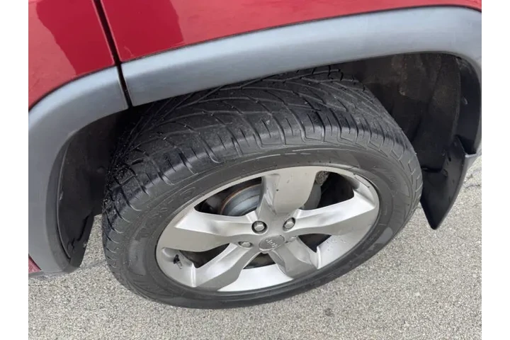 $7850 : 2012 Grand Cherokee Limited image 10