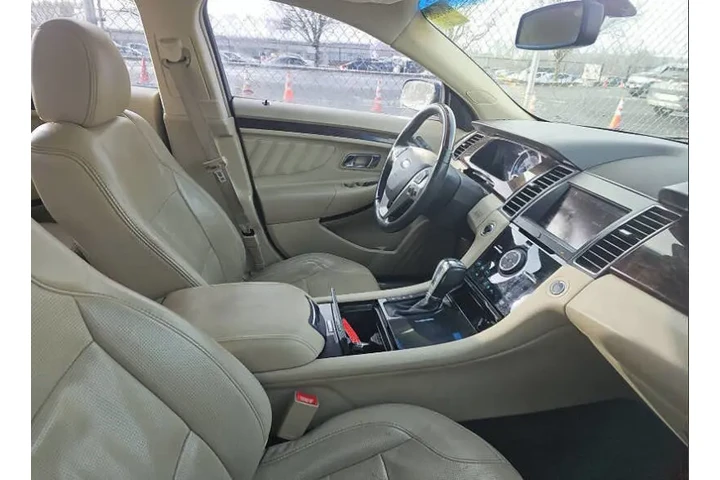 $7996 : 2013 Taurus Limited image 6