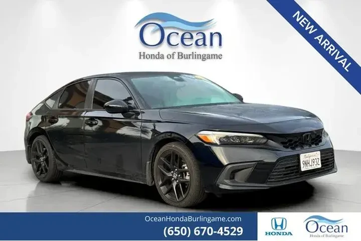 $24994 : Honda Civic 2024 LX 4dr Hatc image 1