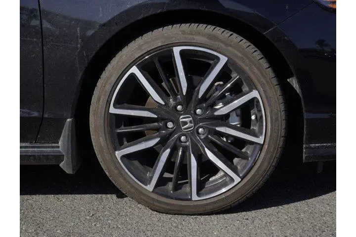 $37204 : Honda Accord Hybrid 2025 Tou image 10