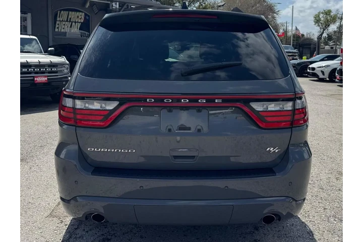 2024 Durango R/T image 5