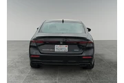 $29879 : Honda Accord Hybrid 2023 Spo thumbnail