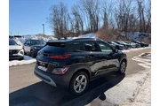 $19900 : Hyundai KONA 2023 AWD SEL 4d thumbnail