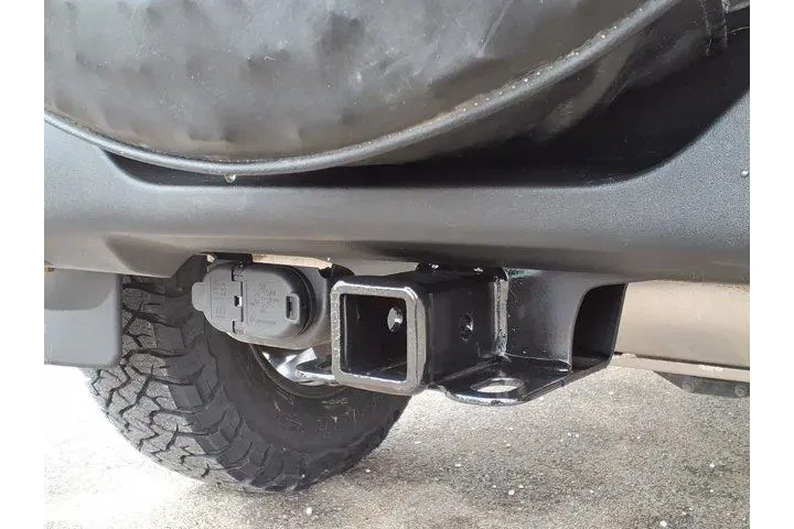 $24525 : Jeep Wrangler Unlimited 2021 image 4