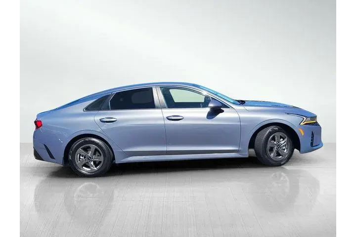 $20639 : Kia K5 2022 LXS 4dr Sedan image 3