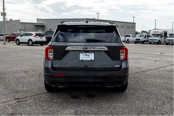 $15380 : Ford Explorer 2020 XLT 4dr S image 6