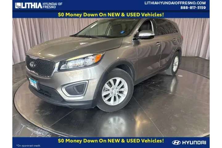 $9999 : Kia Sorento 2017 LX V6 4dr S image 1