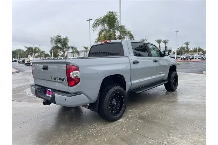 $32567 : Toyota Tundra 2019 4x2 SR5 4 image 8