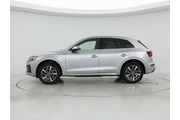 $25998 : Audi Q5 2021 AWD quattro Pre thumbnail
