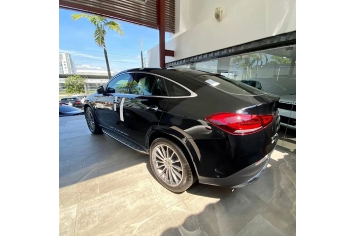 Black And White, only for Excl image 5