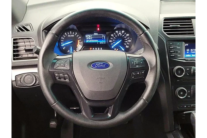 $16998 : Ford Explorer 2017 XLT 4dr S image 10