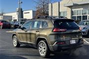 $7990 : PRE-OWNED 2016 JEEP CHEROKEE thumbnail